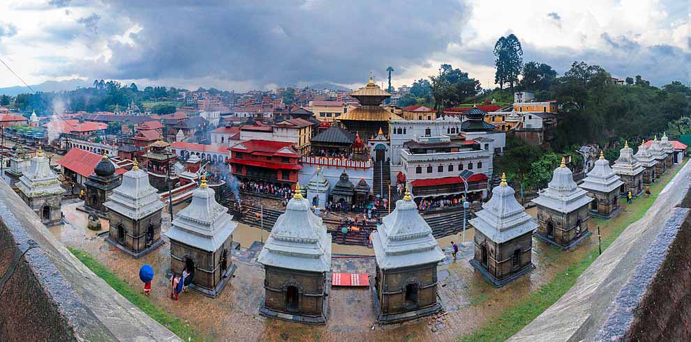 Who built Pashupatinath temple of Nepal ? - Fishtail Tours and Travels